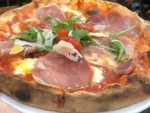 Mamma Mia Pizzeria