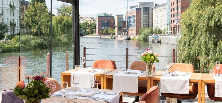 Restaurantschiff Patio