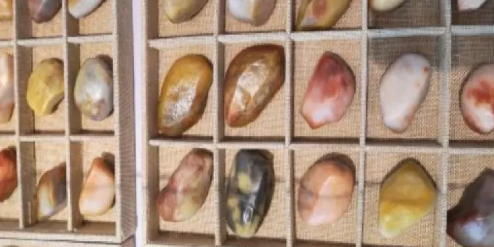 克拉瑪依奇石街