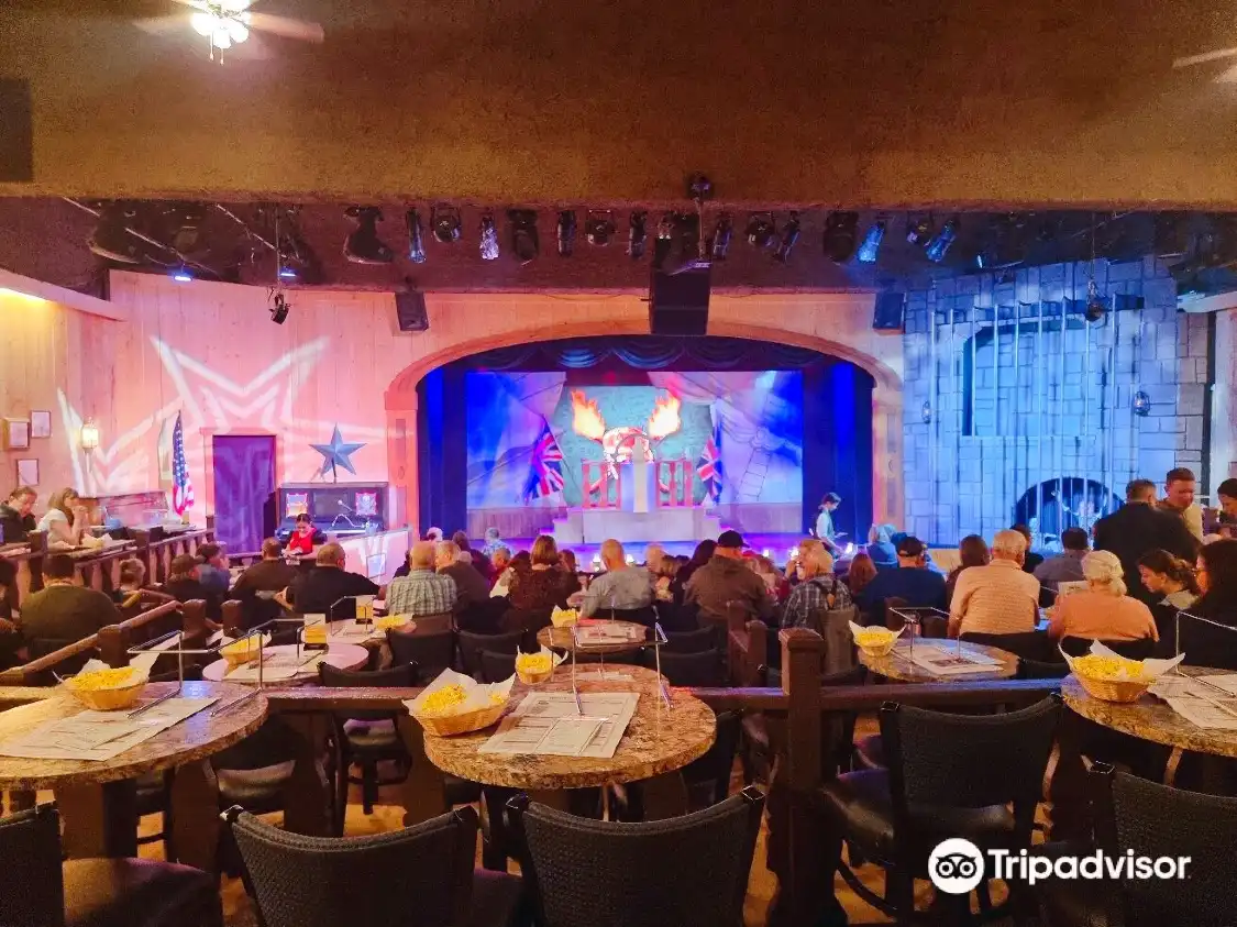 Hotels near Desert Star Playhouse