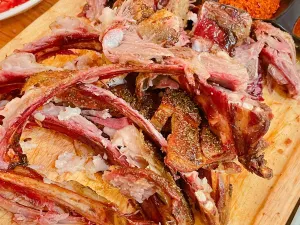 DA WEI ROAST WHOLE LAMB