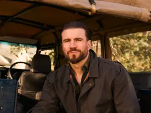 Sam Hunt with Special Guest Dylan Marlowe