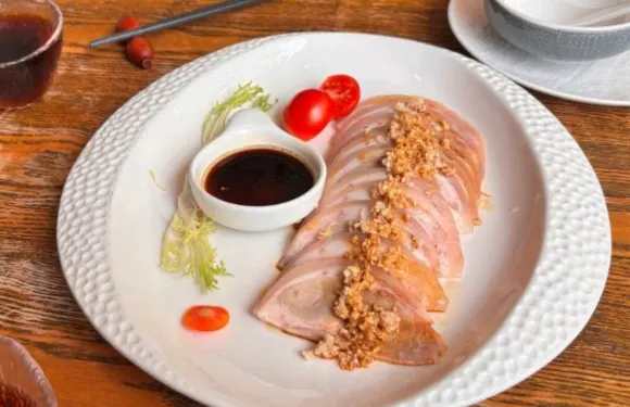古琢小館·現炒海鮮雞煲（愛情郵局店）