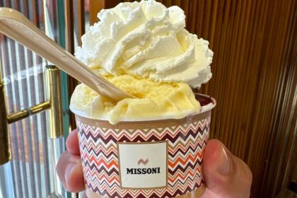 Venchi Cioccolato e Gelato, Roma Via del Corso, Fontana di Trevi