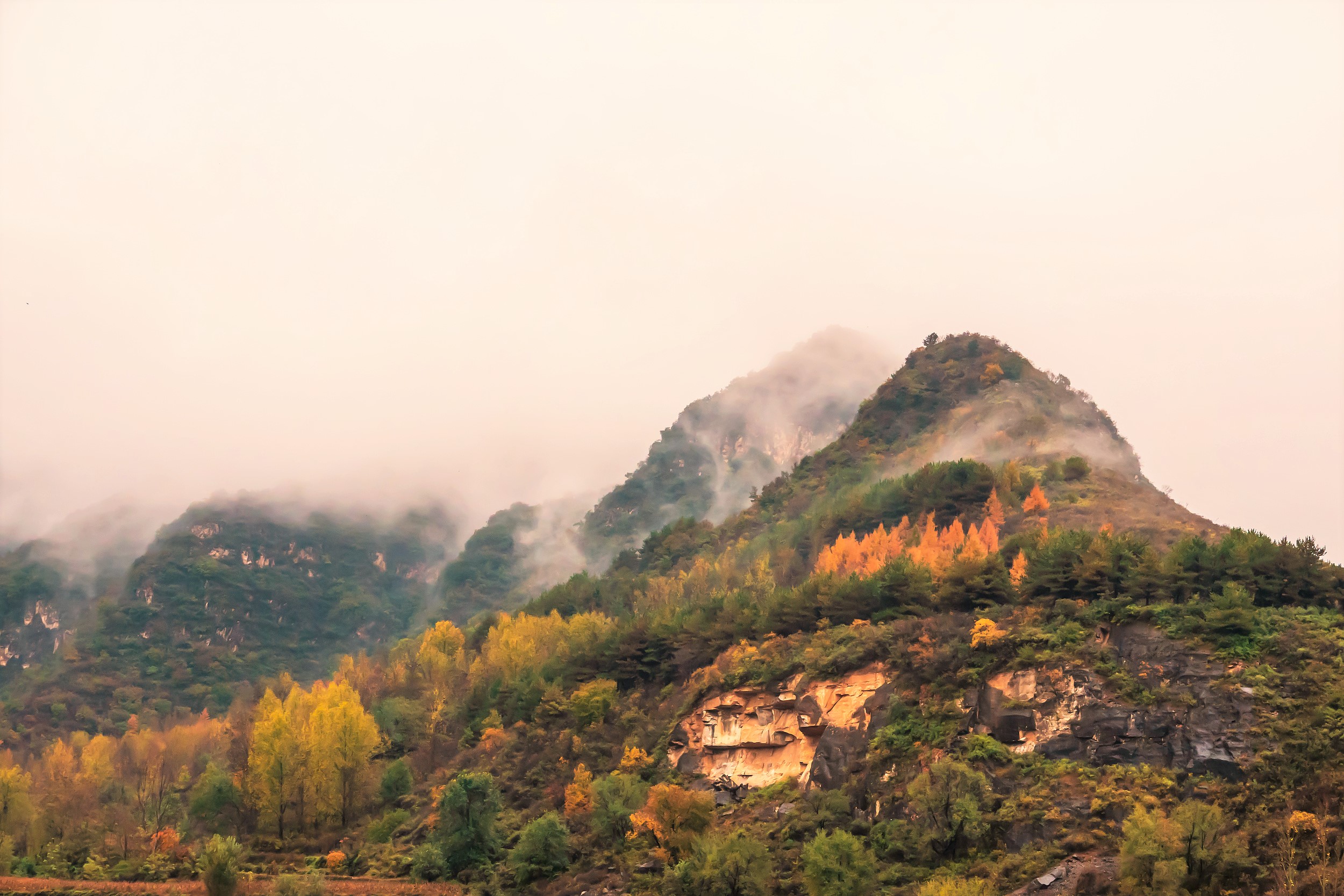 Cang Mountain Scenic Area