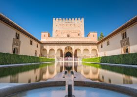 Hoteles cerca de La Alhambra