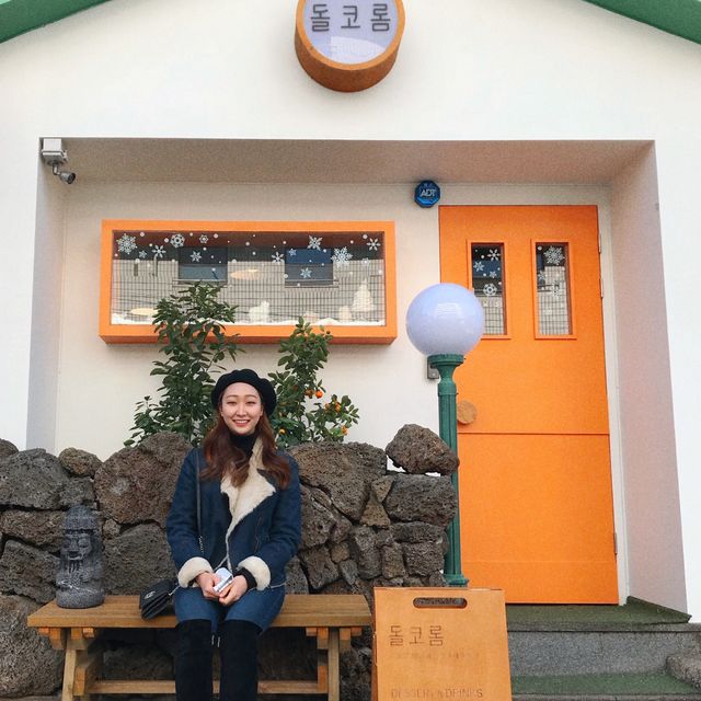[송리단길 속 제주도, 돌코롬🍊] 짜잔 제주도 분위 | 트립닷컴 서울 [송리단길 속 제주도, 돌코롬🍊]  짜잔 제주도 분위 | 트립닷컴 서울 
