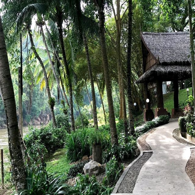  Rock Valley Hot Spring and Fish Spa กาญ