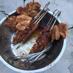 亚力馕坑肉(库车总店) User Photo