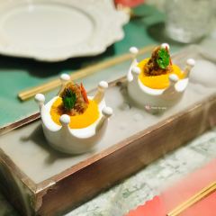 Queen·Cheuk Yuet User Photo