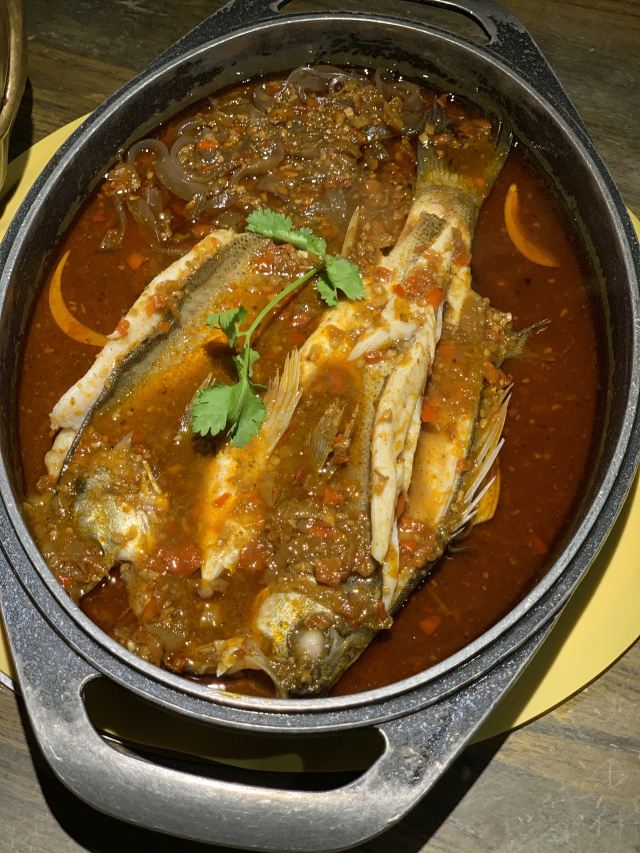 Chui Yan Xiao Chao Huang Beef( Wu Yi Hua Fu Dian )