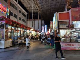 富强市场