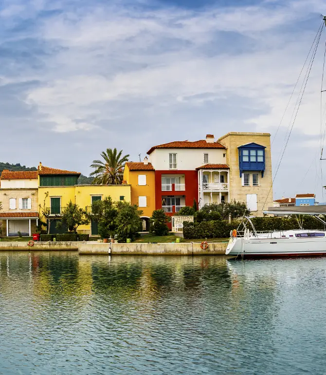Alacati Mahallesi