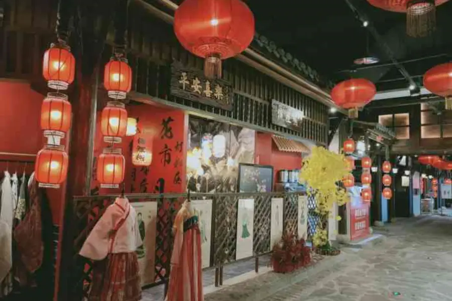 錦鯉祠·漢服文化體驗館