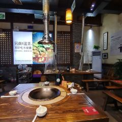 Impression Lao Zao Tai San Xia Pots (Tianmenshan Cableway Store) 여행 사진