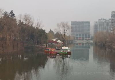 西平洪河公園