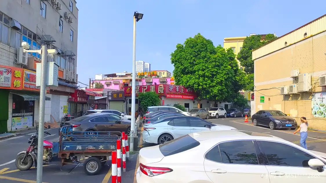 Hotels near BeiShan GuangChang