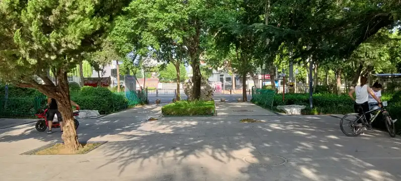 Hotel dekat Anqiu Botanical Garden