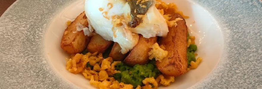 Sky Bar & Restaurant