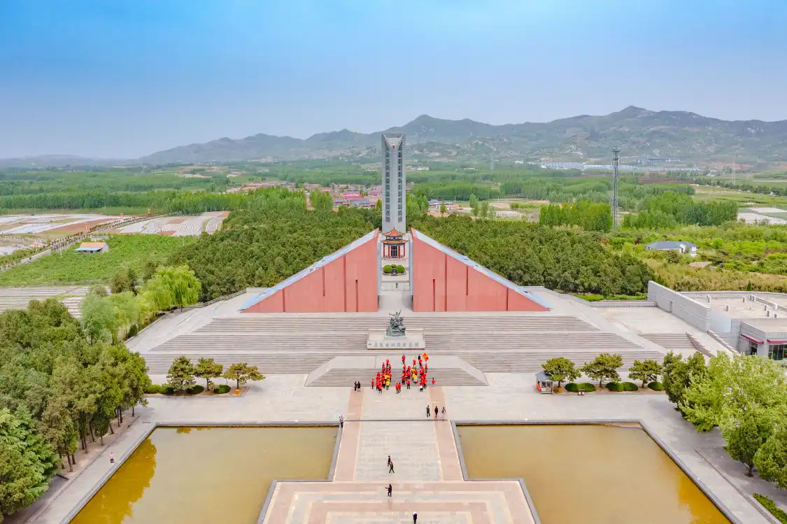 Hotels near Menglianggu Battle Memorial Hall