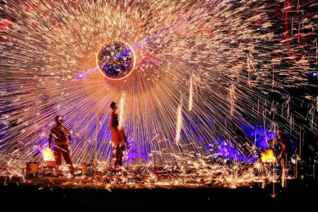 The First Weifang Ice and Snow Fireworks Festival 2025 | Anqiu