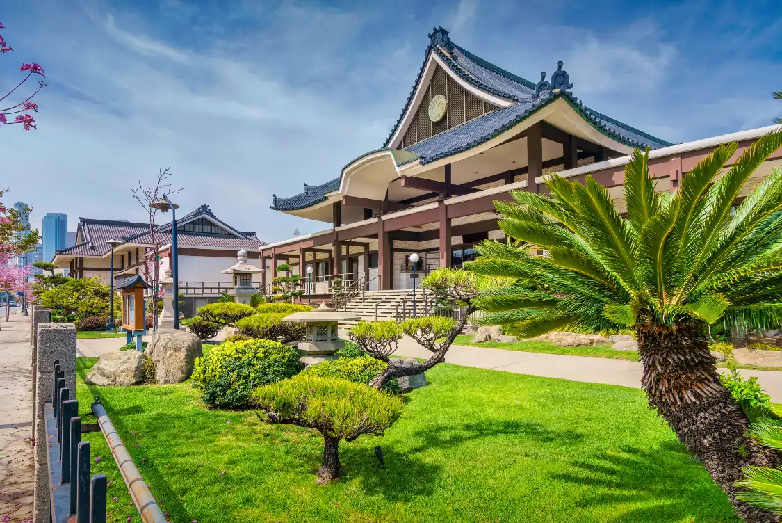 Hotels near Little Tokyo
