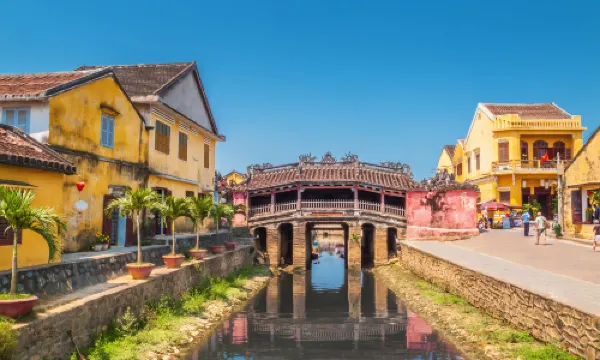Japanese Covered-Bridge