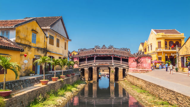 Japanese Covered-Bridge