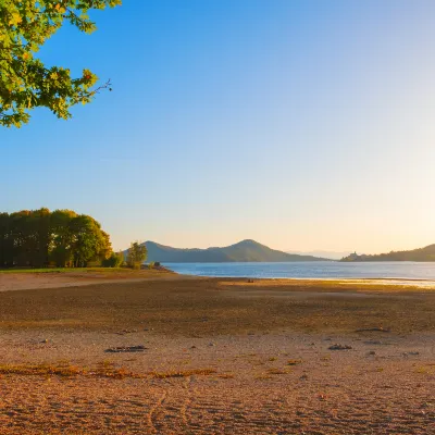Vé máy bay giá rẻ từ Sân bay Lawas đi TP. Hồ Chí Minh