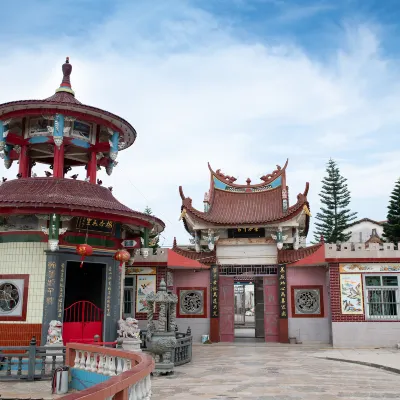 Номер с видом на горы Отели в г. Юнчунь