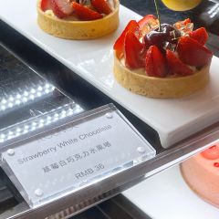 THE LOUNGE User Photo