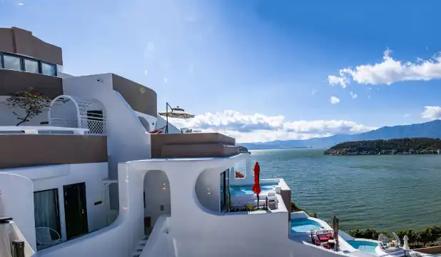 理想邦周辺のホテル