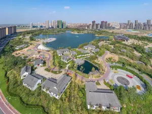 Qianhehu Park