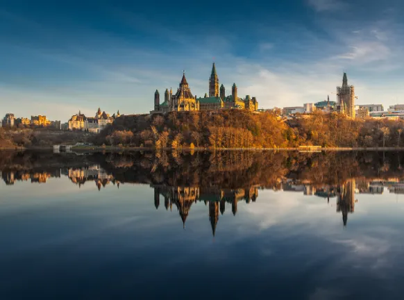 Hotels near Metro Rideau St.