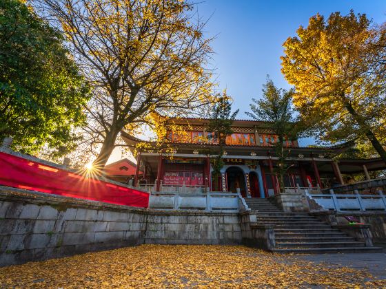 Yunlu Palace