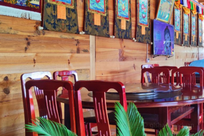 波密七彩行馆·观湖轩