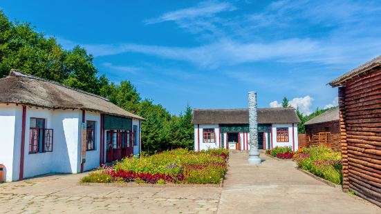 Tongjiang Street Jinkou Hezhe Tourist Resort