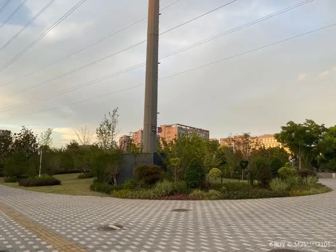 Hotels near Yonghe Park