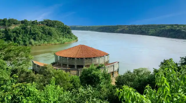 Hito Tres Fronteras (Argentina)