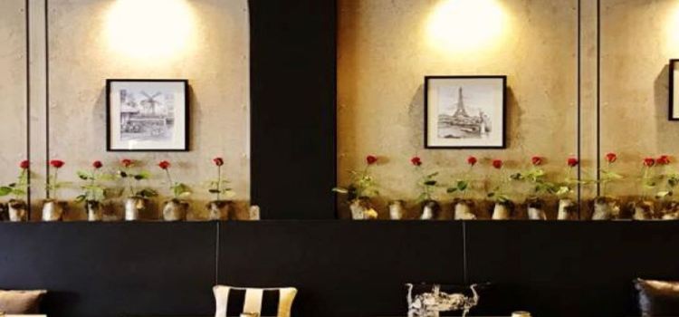 La Baguette Cafe
