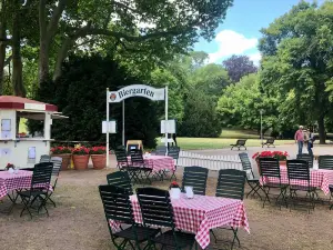 Favorites Biergarten