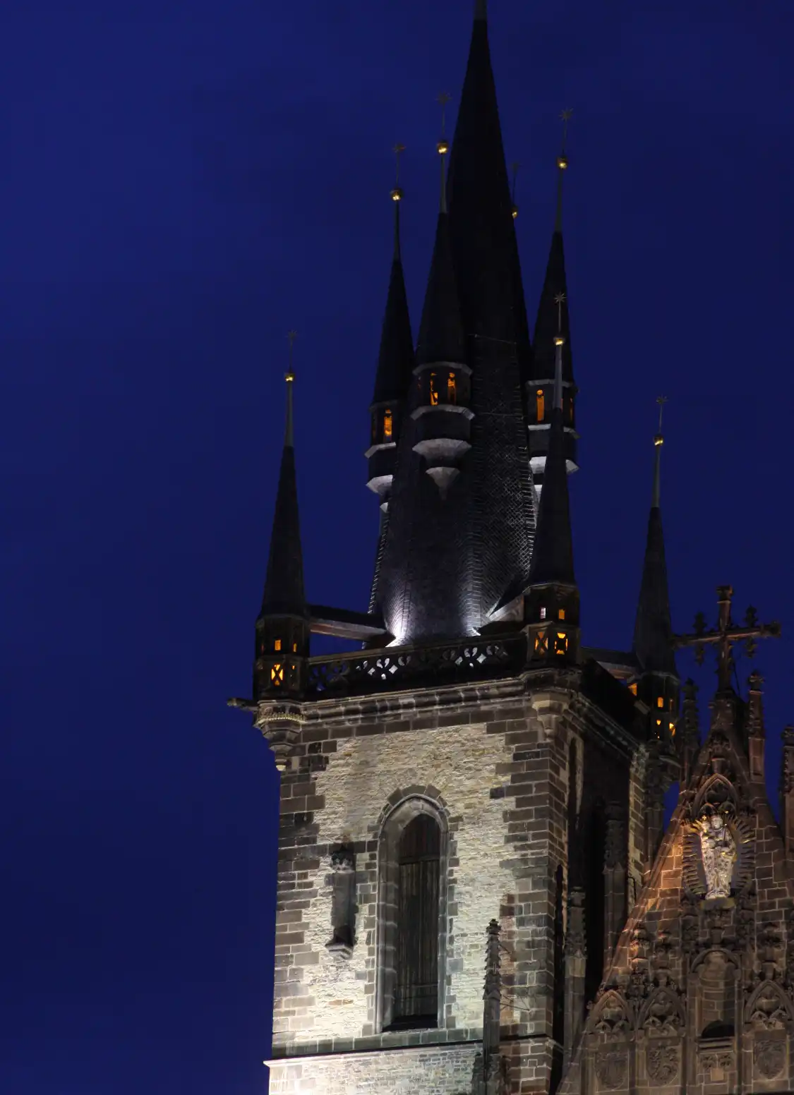 Hotels near The Black Tower