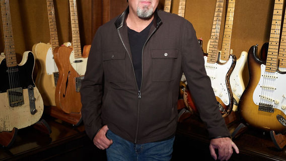 Montgomery | Vince Gill 2026《50 Years From Home》Concert Tour