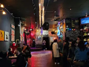 Madrone Art Bar