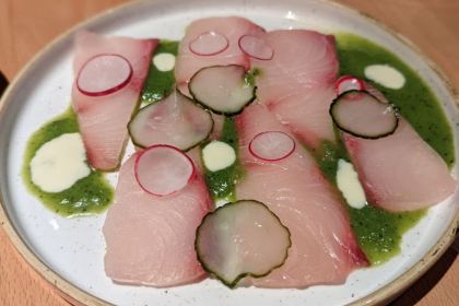 Koomo Restaurant & Bar