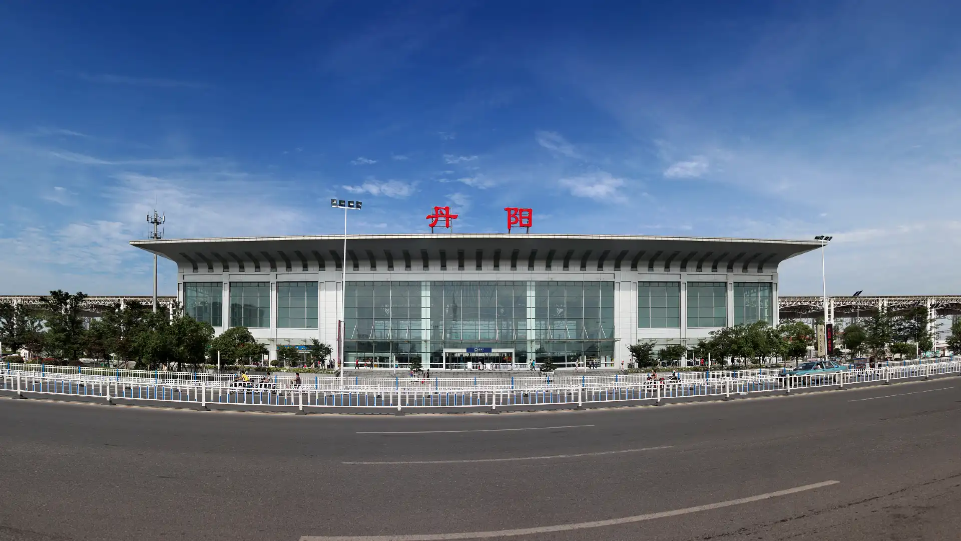 鄰近丹陽站的酒店