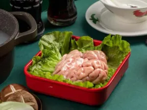 SEAFOOD HOT POT