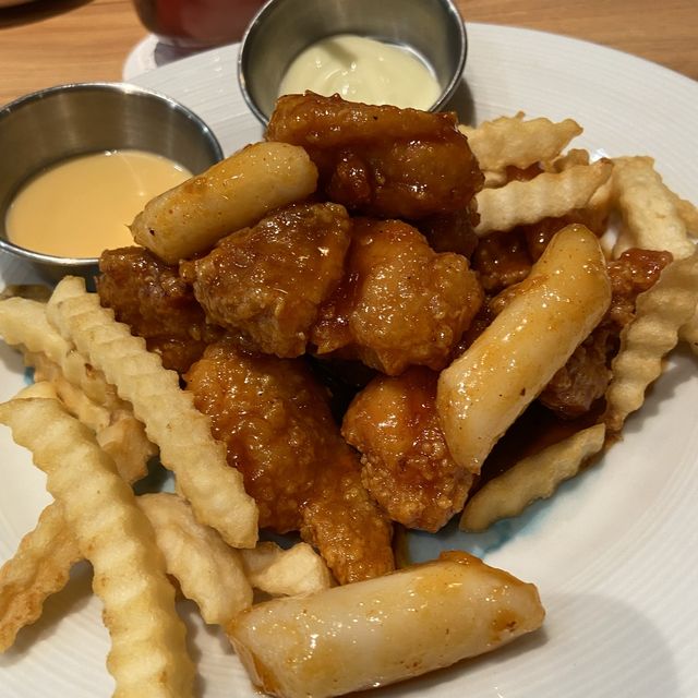 銅鑼灣揾到嘅超好食韓國餐廳，好有文青的感覺
