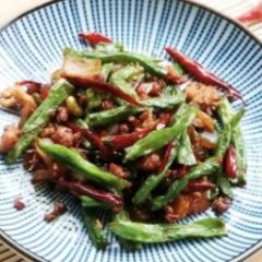 Ban Cha-Uat 여행 사진