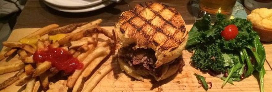 High Fives Sports Pub